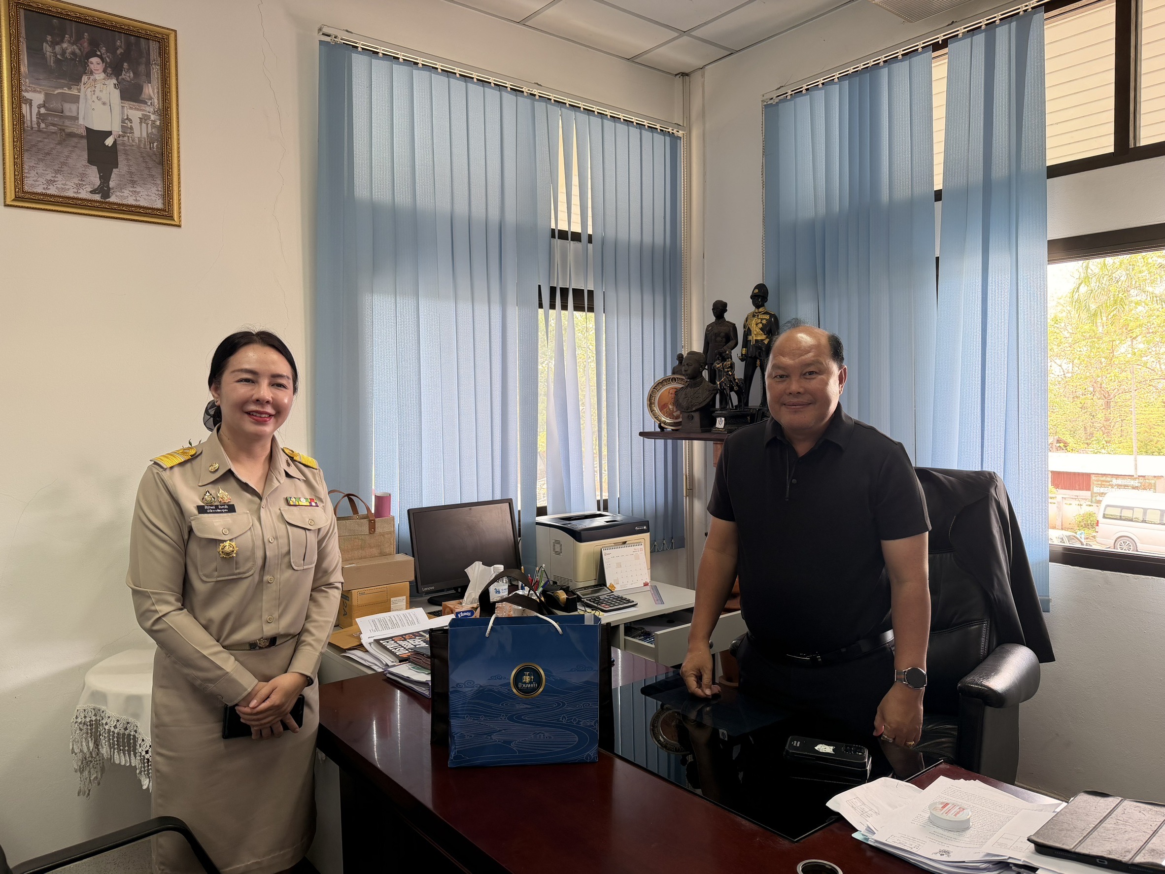 “สพอ.บ้านโคก ร่วมต้อนรับและแสดงความยินดีกับนางสาวสิริลักษณ์ อินทรชัย รักษาราชการแทนพัฒนาการอำเภอบ้านโคก”