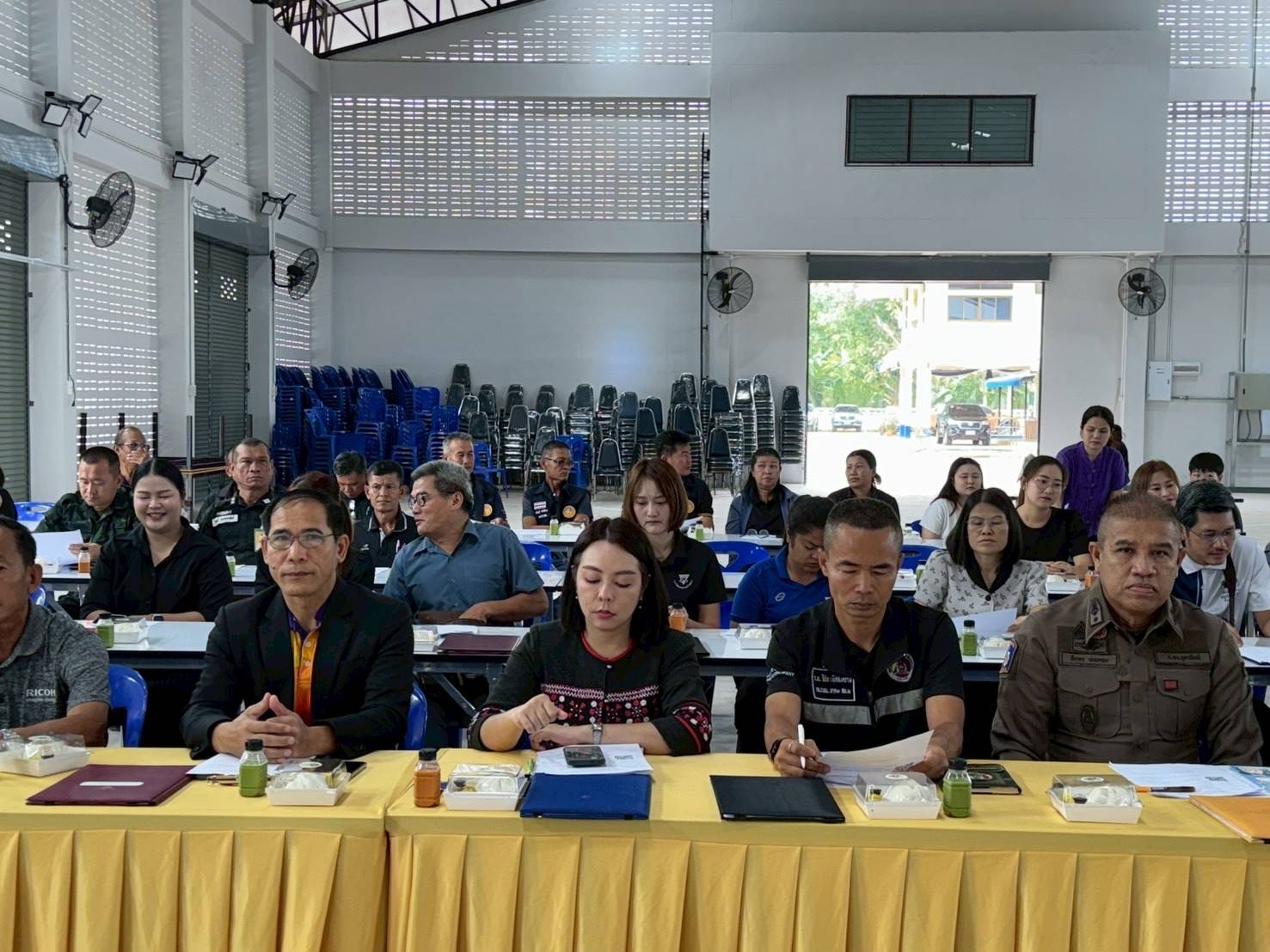 “สพอ. บ้านโคก ร่วมประชุมคณะกรรมการอำนวยการและคณะทำงานทำงานโครงการรณรงค์ป้องกัน และแก้ไขปัญหายาเสพติด TO BE NUMBER ONE ระดับอำเภอบ้านโคก”