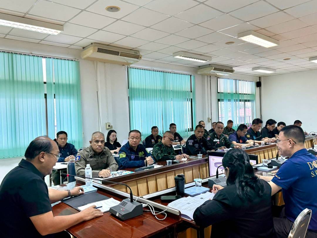 “สพอ. บ้านโคก ร่วมประชุมศูนย์ข่าวระดับอำเภอและศูนย์ปฏิบัติการป้องกันและปราบปรามยาเสพติดอำเภอ”