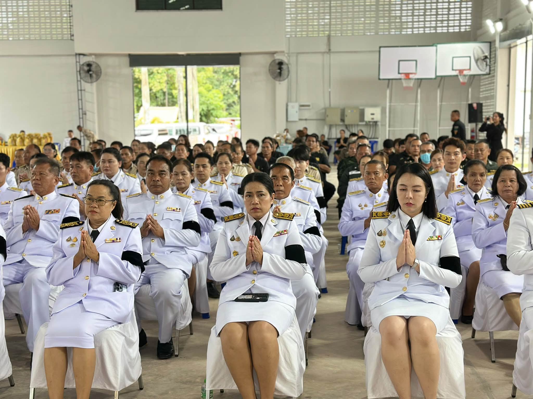 “สพอ. บ้านโคก เข้าร่วมพิธีทางศาสนาถวายเป็นพระกุศล แด่สมเด็จพระเจ้าลูกเธอ เจ้าฟ้าพัชรกิติยาภา นเรนทิราเทพยวดี กรมหลวงราชสาริณี สิริพัชร มหาวัชรราชธิดา ในวาระครบ 100 วัน (สตมวาร)”